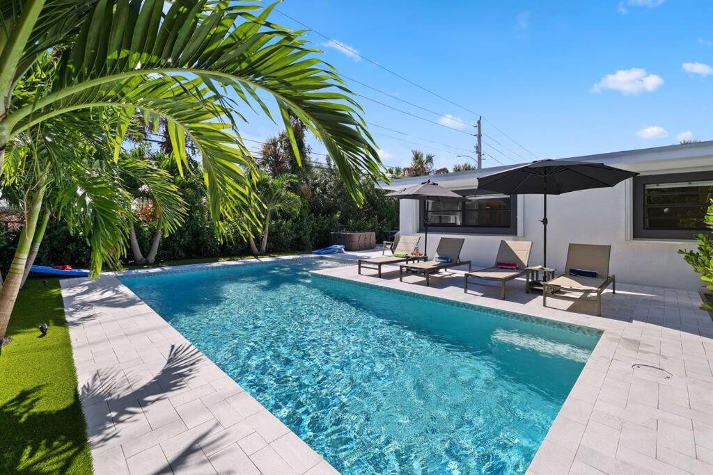 Paradise Palms House Делрей-Біч Екстер'єр фото